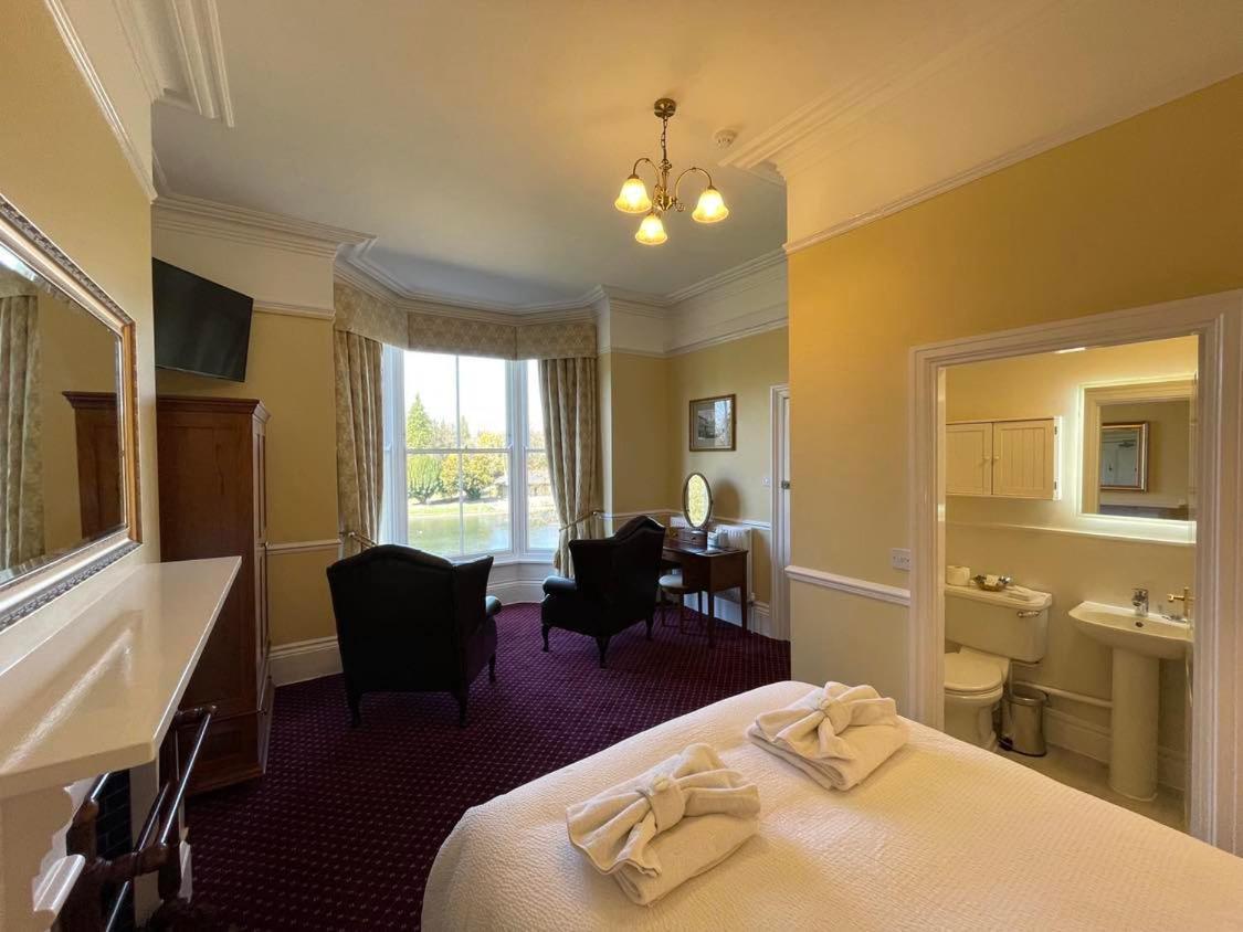 Roseleigh Hotel Buxton  Ngoại thất bức ảnh