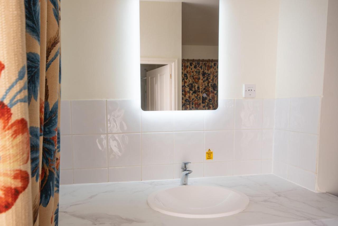 Roseleigh Hotel Buxton  Ngoại thất bức ảnh